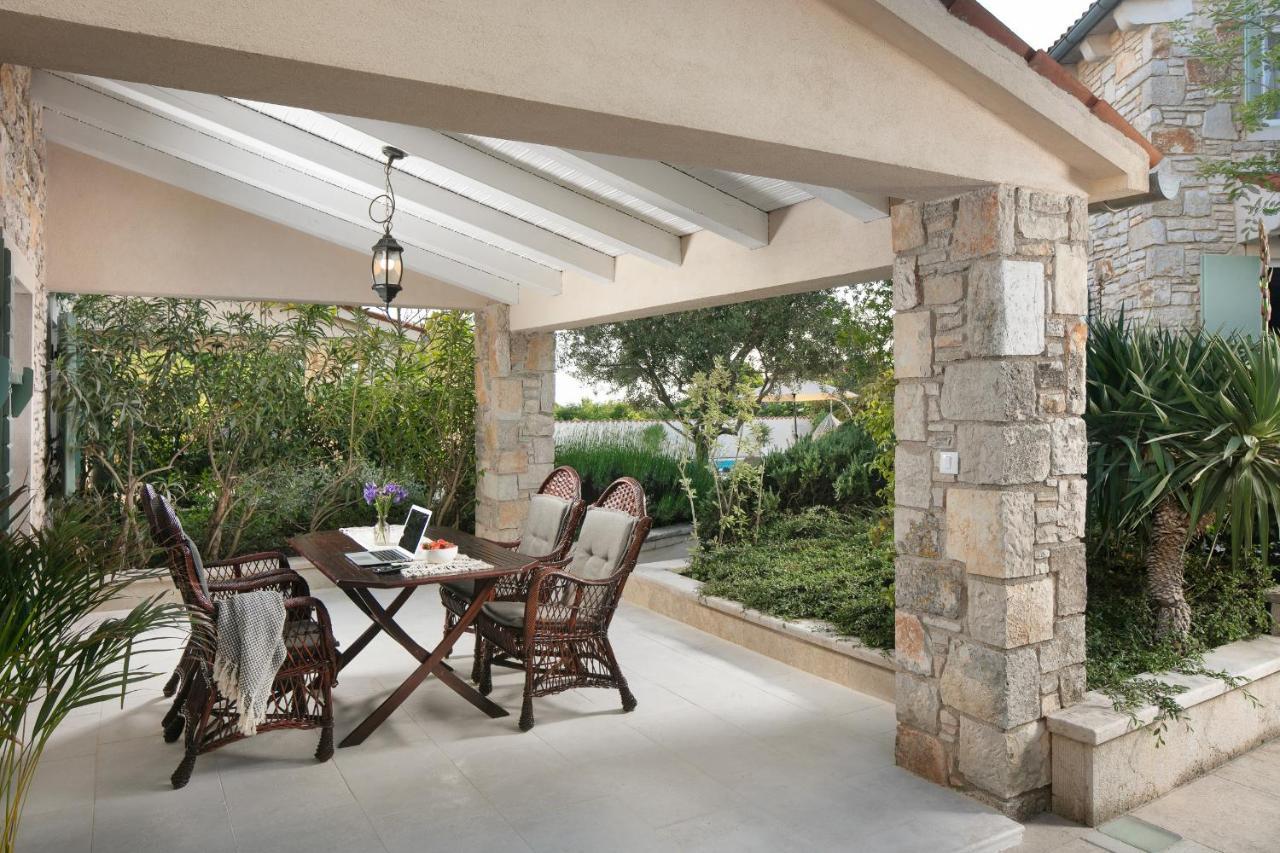 Residence Pietre D'Istria - With Private Service Burići المظهر الخارجي الصورة